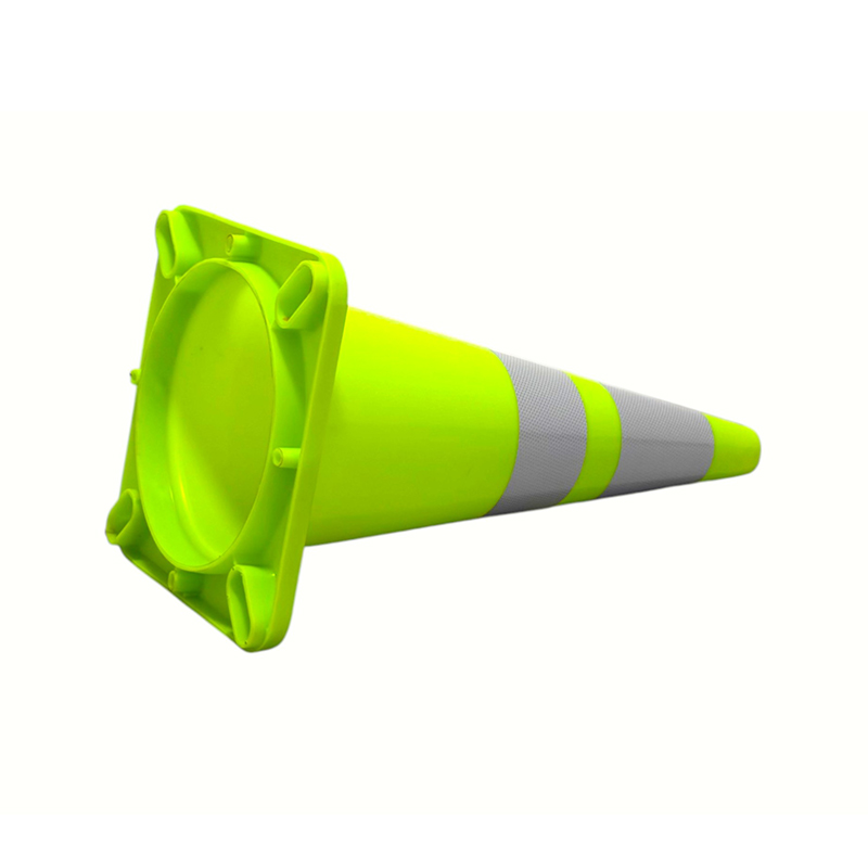 High-Elasticity PVC Traffic Safety Cone with Optional Weighted Rubber Base for All-Weather Road Control and Hazard Isolation High-Elasticity PVC Traffic Safety Cone with Optional Weighted Rubber Base for All-Weather Road Control and Hazard Isolation