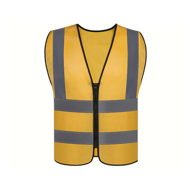 En Iso 20471 / Ansi Certified High-Visibility Breathable Lightweight Multi-Functional Safety Vest En Iso 20471 / Ansi Certified High-Visibility Breathable Lightweight Multi-Functional Safety Vest