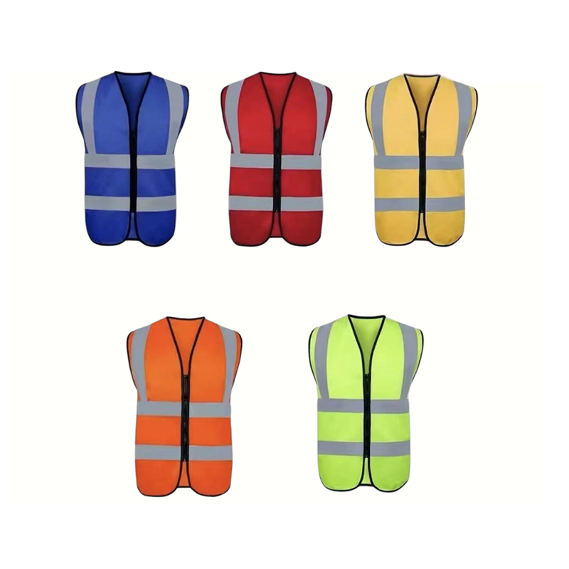 En Iso 20471 / Ansi Certified High-Visibility Breathable Lightweight Multi-Functional Safety Vest En Iso 20471 / Ansi Certified High-Visibility Breathable Lightweight Multi-Functional Safety Vest