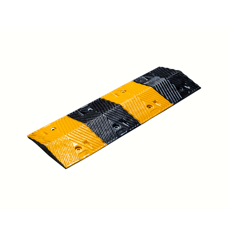 Double-Link Widened And Reinforced Rubber Speed Bumps