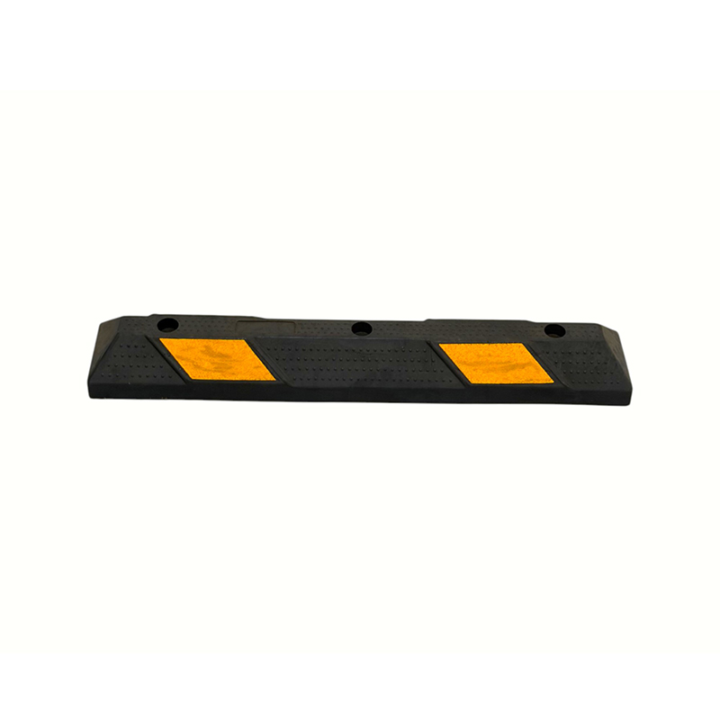 Large-area Reinforced Rubber Wheel Stops With Double Reflective Patches