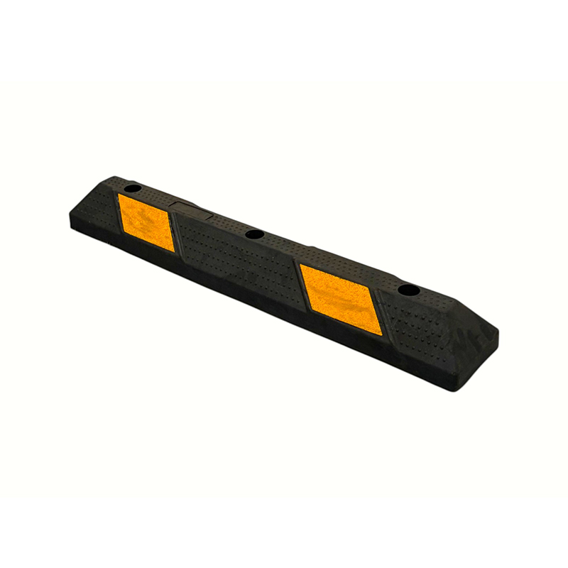 Large-area Reinforced Rubber Wheel Stops With Double Reflective Patches