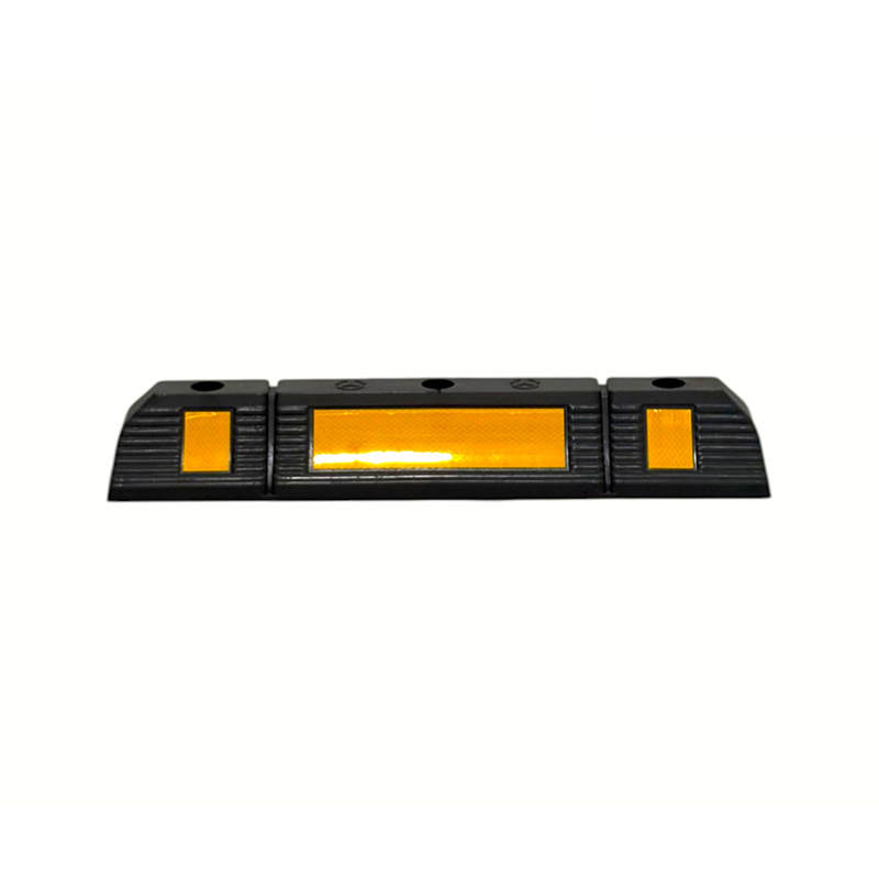 Three-section Anti-slip High-visibility Rubber Wheel Stops
