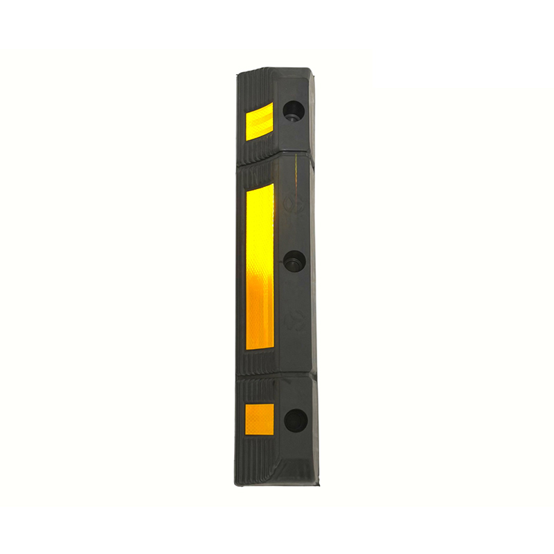 Three-section Anti-slip High-visibility Rubber Wheel Stops Three-section Anti-slip High-visibility Rubber Wheel Stops