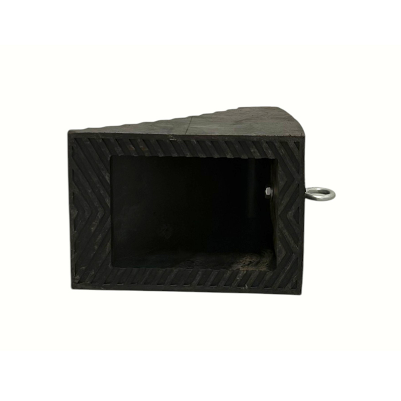 Portable Rubber Wheel Stops (with High-Strength Nylon Pull Cord)