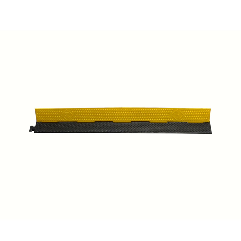 High-Elasticity Wear-Resistant Rubber Lightweight Pull-Down Single-Channel Reinforced Cable Protector With Ramp High-Elasticity Wear-Resistant Rubber Lightweight Pull-Down Single-Channel Reinforced Cable Protector With Ramp