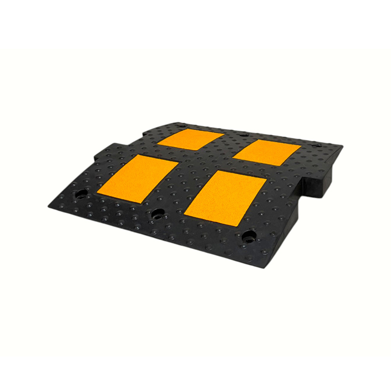 European Standard High-Density Modular Interlocking Rubber Speed Bumps