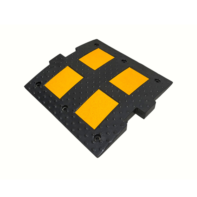 European Standard High-Density Modular Interlocking Rubber Speed Bumps