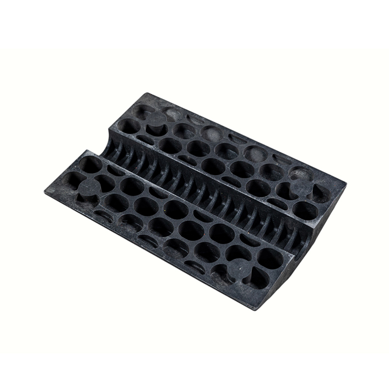 Double-Link Widened And Reinforced Rubber Speed Bumps