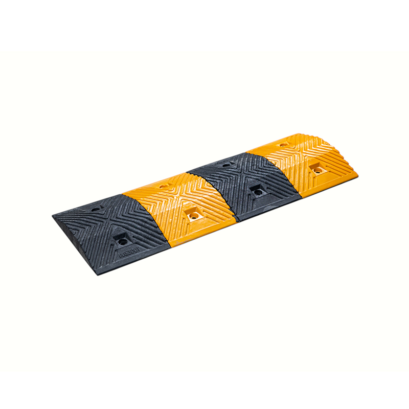 Double-Link Widened And Reinforced Rubber Speed Bumps