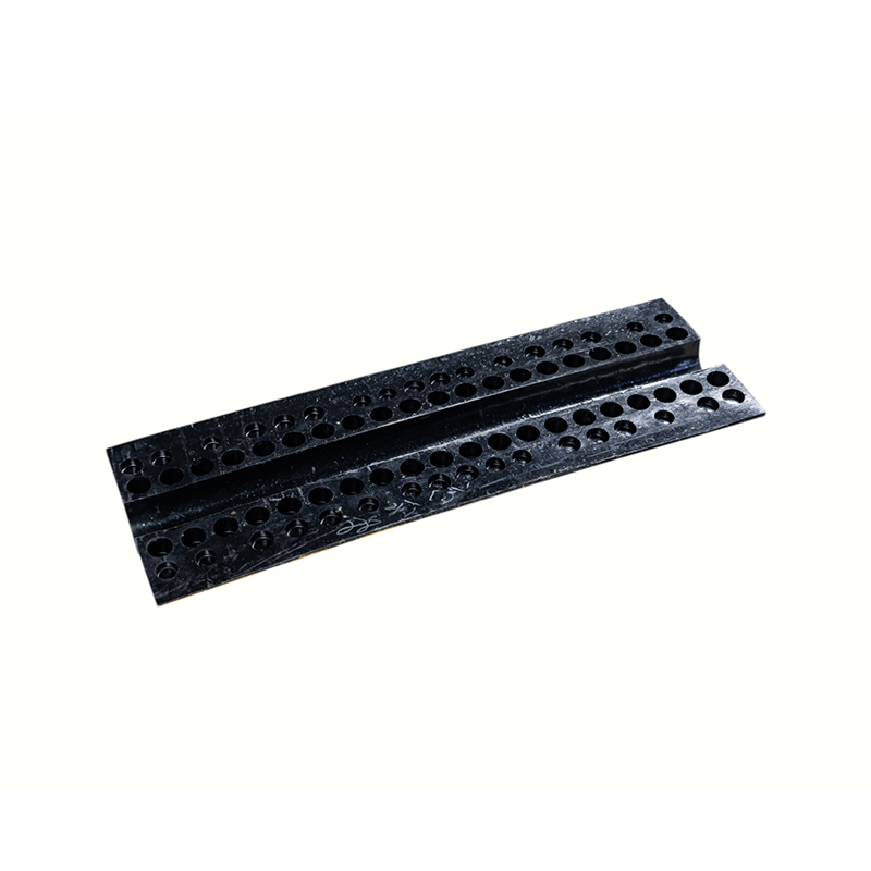 Double-Link Widened And Reinforced Rubber Speed Bumps