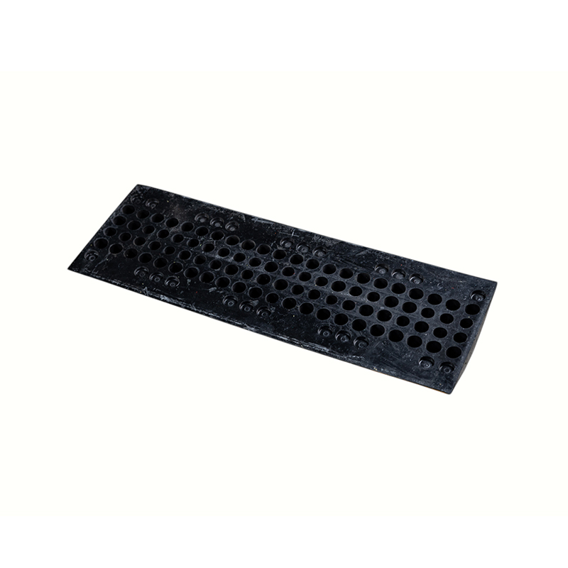 Double-Link Widened And Reinforced Rubber Speed Bumps