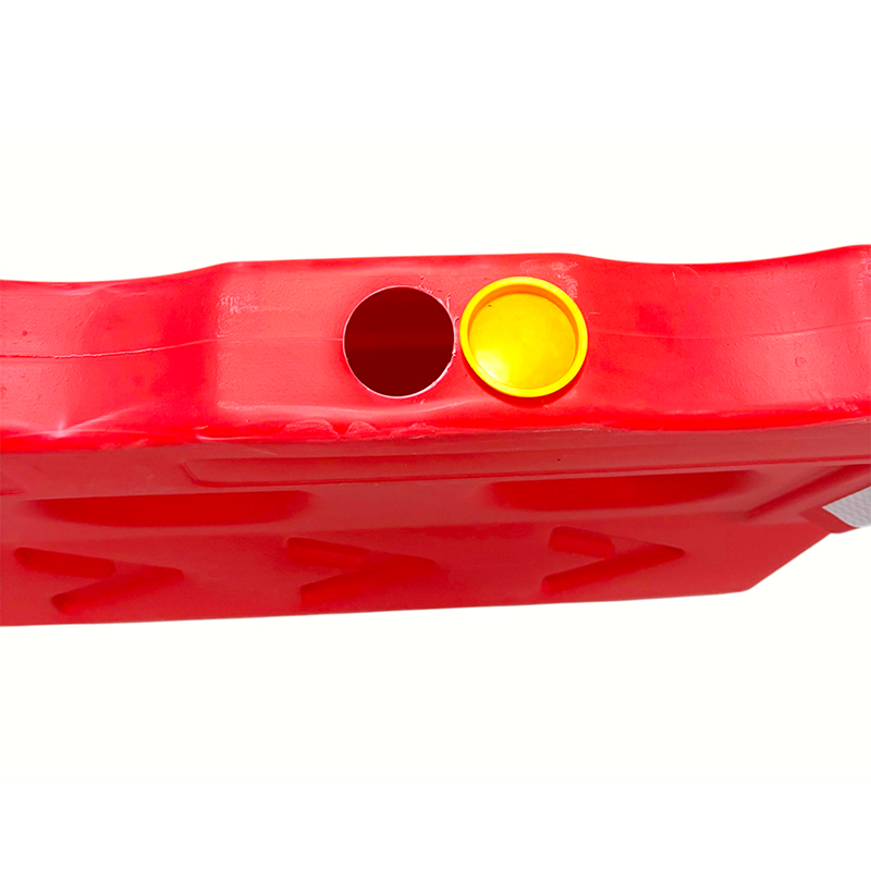 Blow-molded Interlocking Water-Filled Road Guardrail