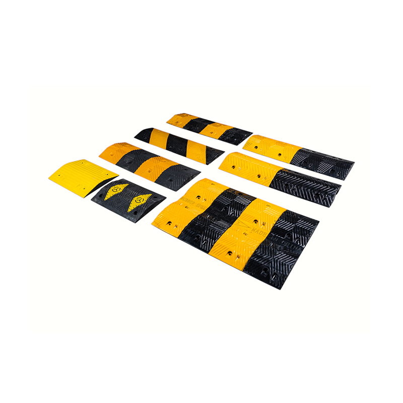 Double-Link Widened And Reinforced Rubber Speed Bumps