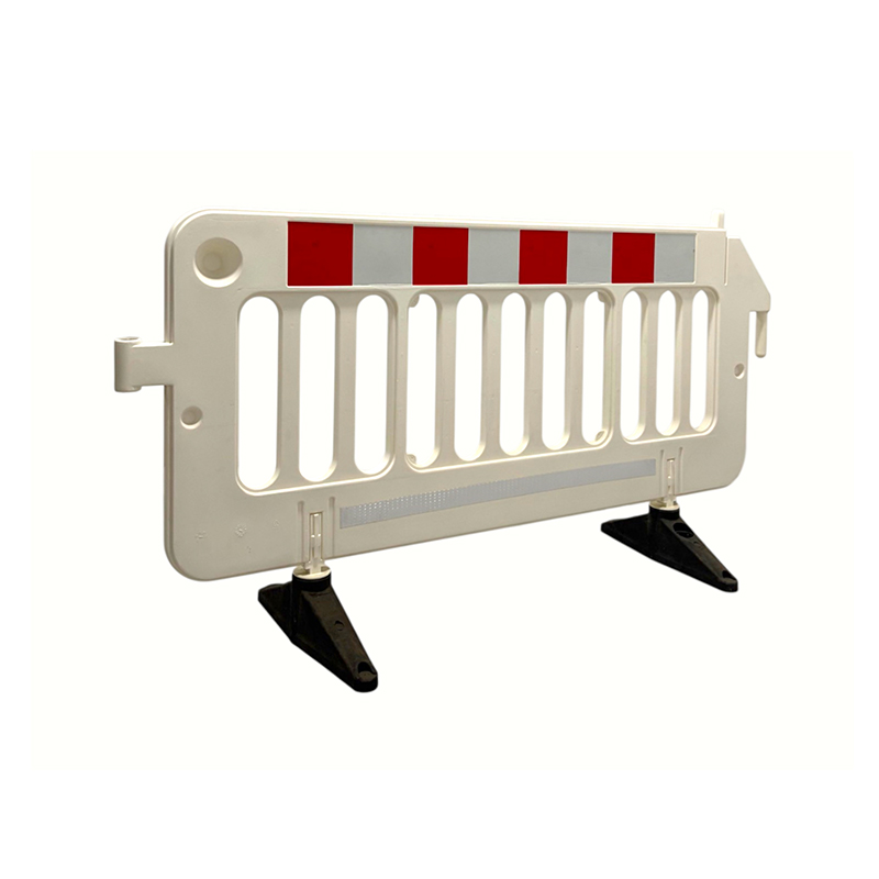 Rotating Heavy-duty Support-type Integrated Blow-molded Interlocking Pedestrian Guardrail