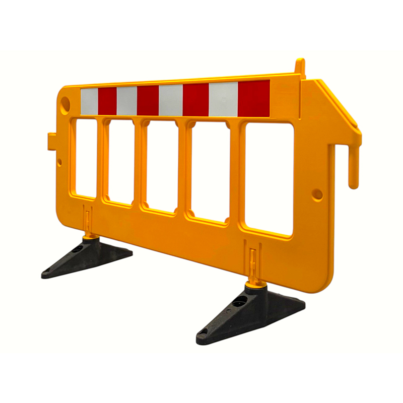 Rotating Heavy-duty Support-type Integrated Blow-molded Interlocking Pedestrian Guardrail