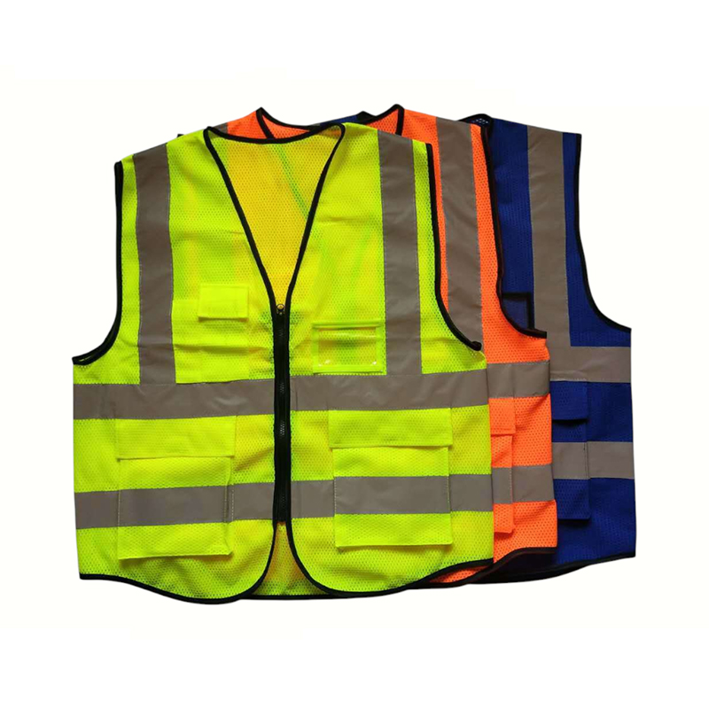 En Iso 20471 / Ansi Certified High-Visibility Breathable Lightweight Multi-Functional Safety Vest En Iso 20471 / Ansi Certified High-Visibility Breathable Lightweight Multi-Functional Safety Vest