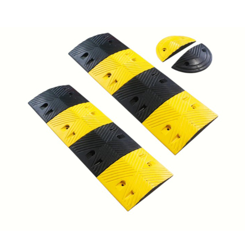 Multi-Size Industrial-Grade Reinforced High-Load-Bearing Anti-Slip Rubber Speed Bumps